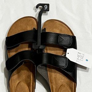 New slip on sandals size 9
